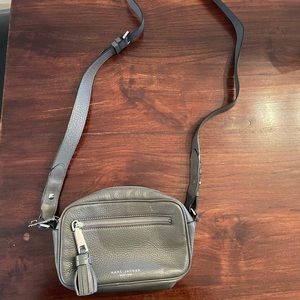 Marc Jacobs Zoom Crossbody Purse